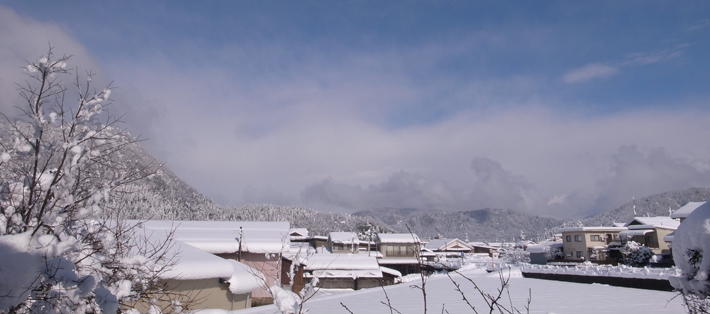 雪　国